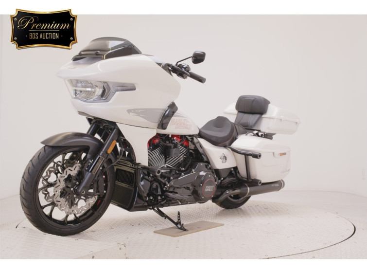 Мотоцикл HD FLTRXSTSE1980CVO с пробегом 5 km