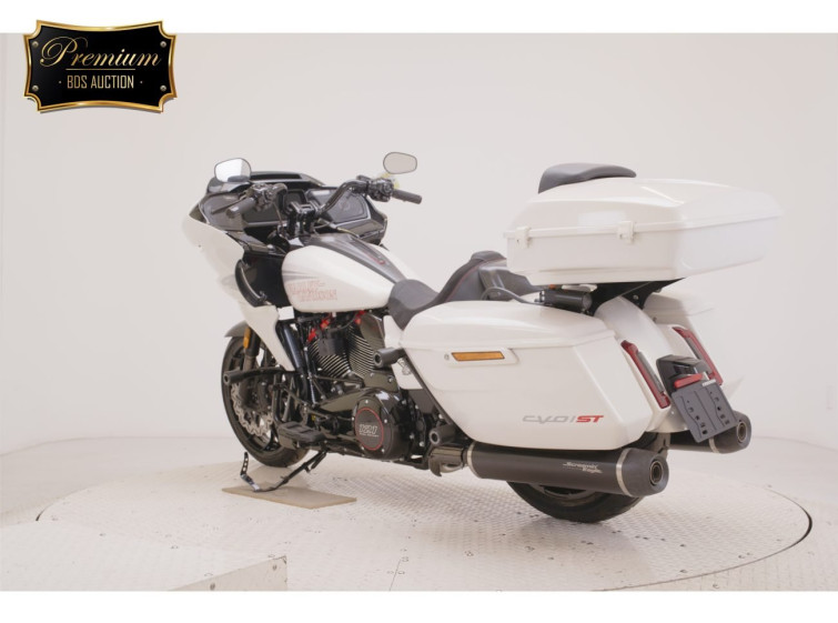 Мотоцикл HD FLTRXSTSE1980CVO с пробегом 5 km