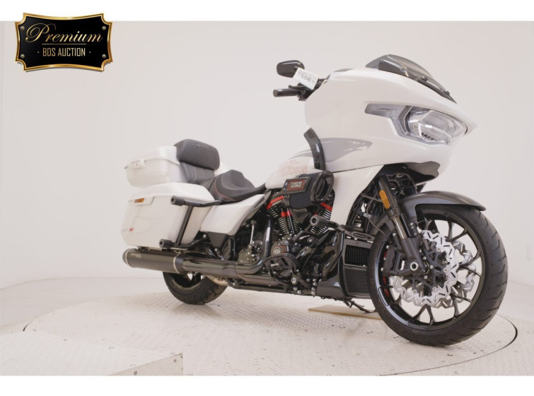 Мотоцикл HD FLTRXSTSE1980CVO с пробегом 5 km