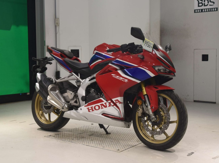 Мотоцикл Honda CBR250RRA