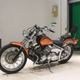 Мотоцикл Yamaha DRAGSTAR XVS400