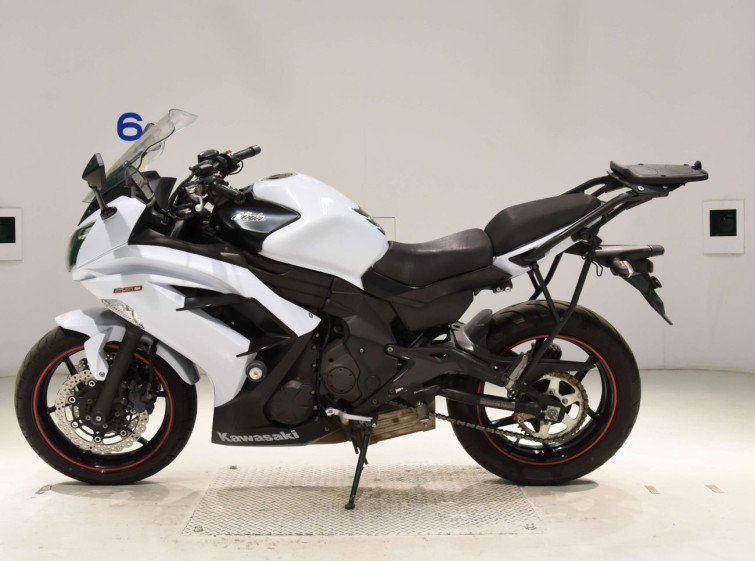 Мотоцикл Kawasaki NINJA650 с пробегом 69568 km