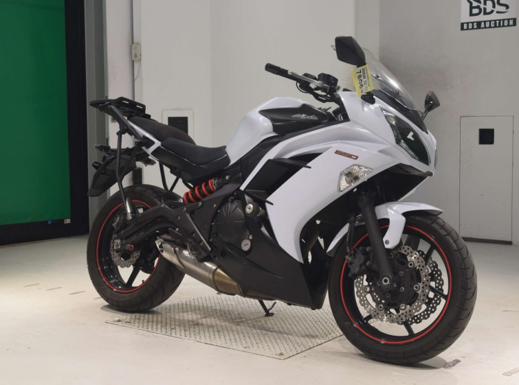 Мотоцикл Kawasaki NINJA650 с пробегом 69568 km
