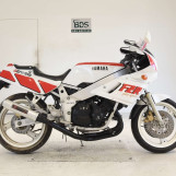 Мотоцикл Yamaha FZR400 с пробегом 11218 km