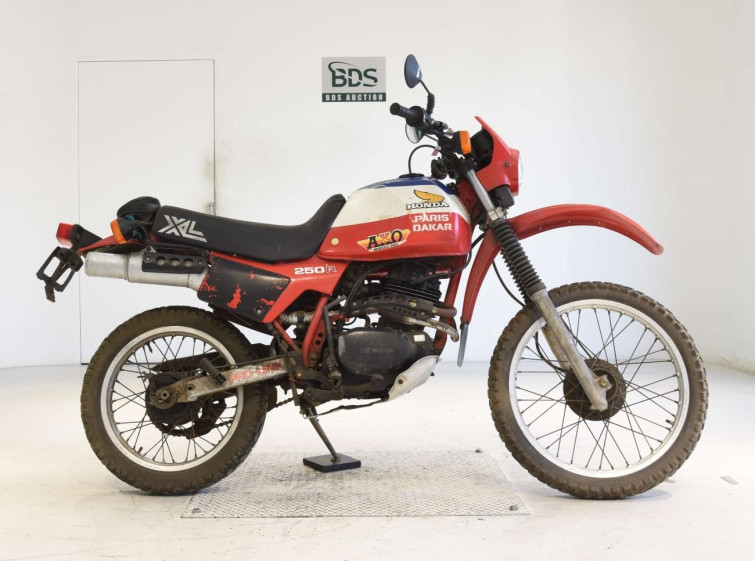 Мотоцикл Honda XL250R PARIS-DAKAR с пробегом 33474 km