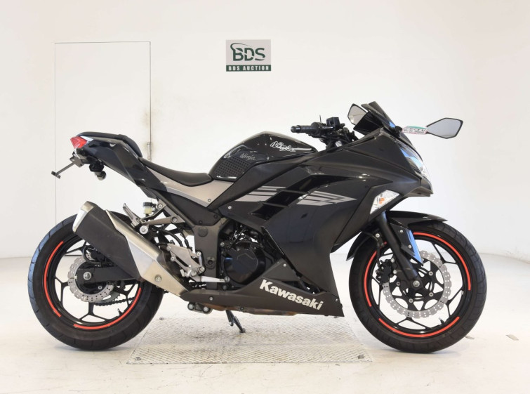 Мотоцикл Kawasaki NINJA250 с пробегом 6224 km