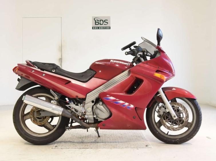 Мотоцикл Kawasaki ZZ-R250 с пробегом 26897 km