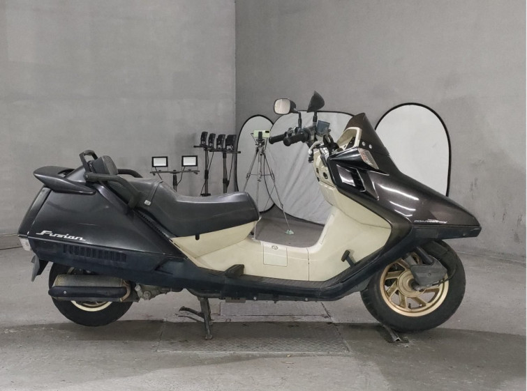 Мотоцикл Honda FUSION з пробігом 40168 km