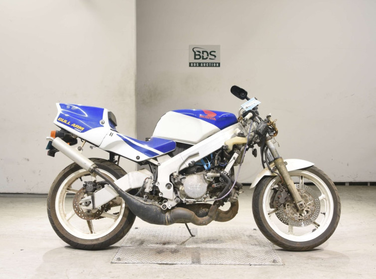 Мотоцикл Honda NSR250R