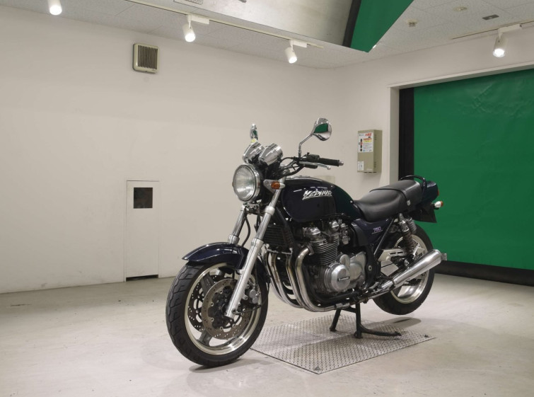 Мотоцикл Kawasaki ZEPHYR750 з пробігом 61852 km
