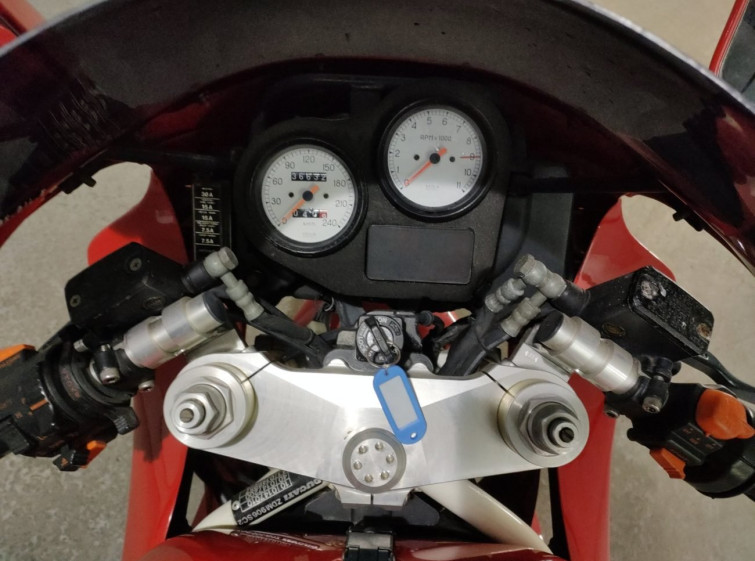 Мотоцикл Ducati 900 SS с пробегом 36632 km