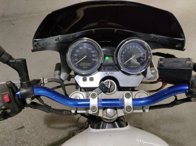Мотоцикл Yamaha XJR400 с пробегом 34255 km