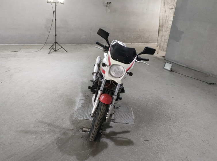 Мотоцикл Yamaha XJR400 с пробегом 34255 km