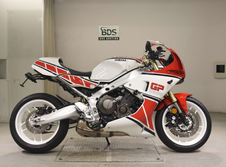 Мотоцикл Yamaha xsr900 gp з пробігом 940 km