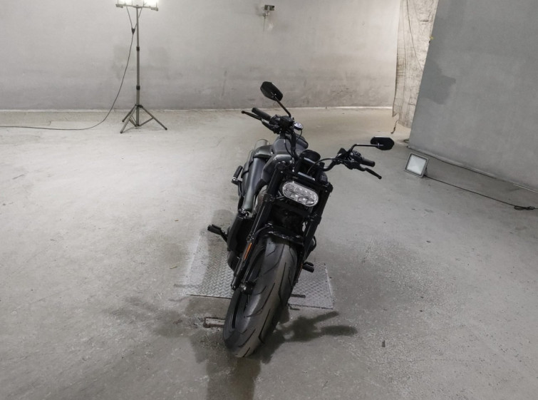 Мотоцикл HD RH1250S з пробігом 9216 km