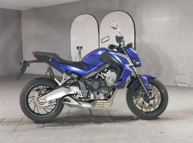 Мотоцикл Honda CB650F с пробегом 18529 km
