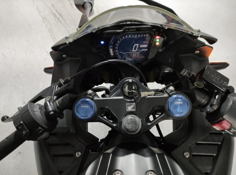 Мотоцикл Honda CBR250RR с пробегом 22623 km
