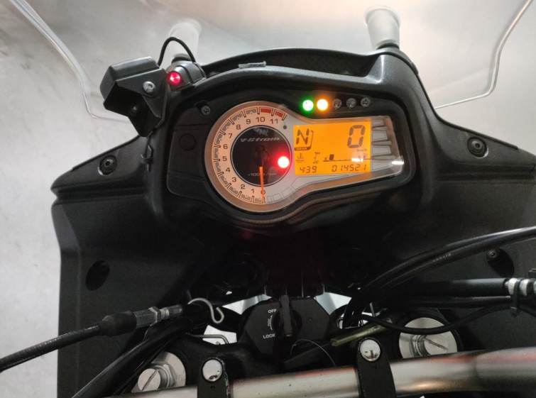 Мотоцикл Suzuki V-STROM DL650 з пробігом 14521 km