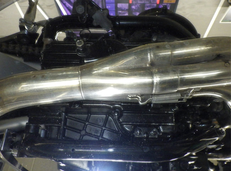 Мотоцикл Kawasaki ZRX400 с пробегом 4471 km