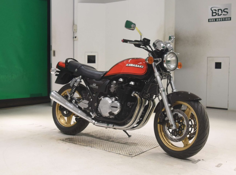 Мотоцикл Kawasaki ZEPHYR750 з пробігом 6320 km