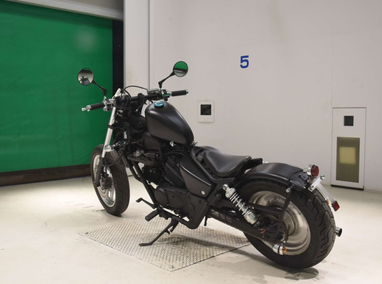 Мотоцикл Honda MAGNA250 з пробігом 1448 km