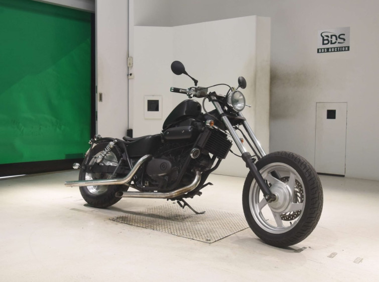 Мотоцикл Honda MAGNA250 з пробігом 1448 km