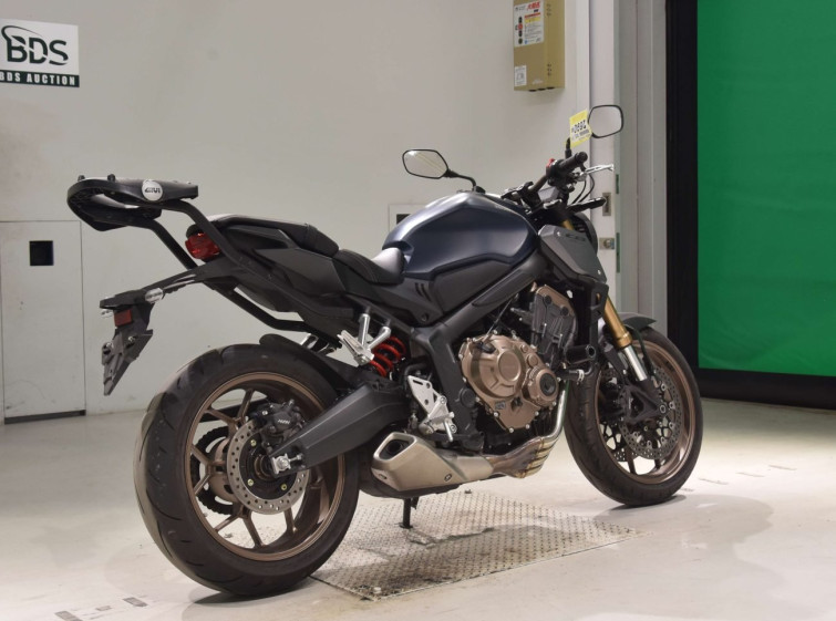 Мотоцикл Honda CB650R з пробігом 7772 km