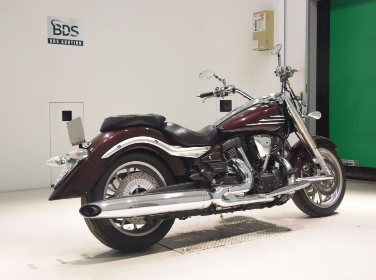 Мотоцикл Yamaha STRATOLINER XV1900 з пробігом 35736 km