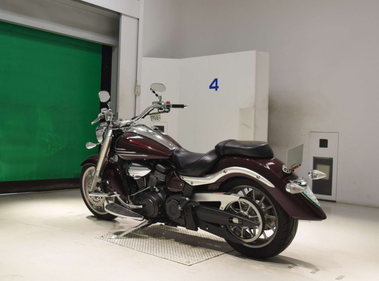 Мотоцикл Yamaha STRATOLINER XV1900 з пробігом 35736 km