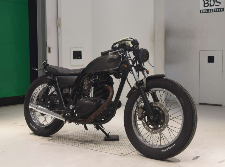 Мотоцикл Kawasaki 250TR з пробігом 2956 km