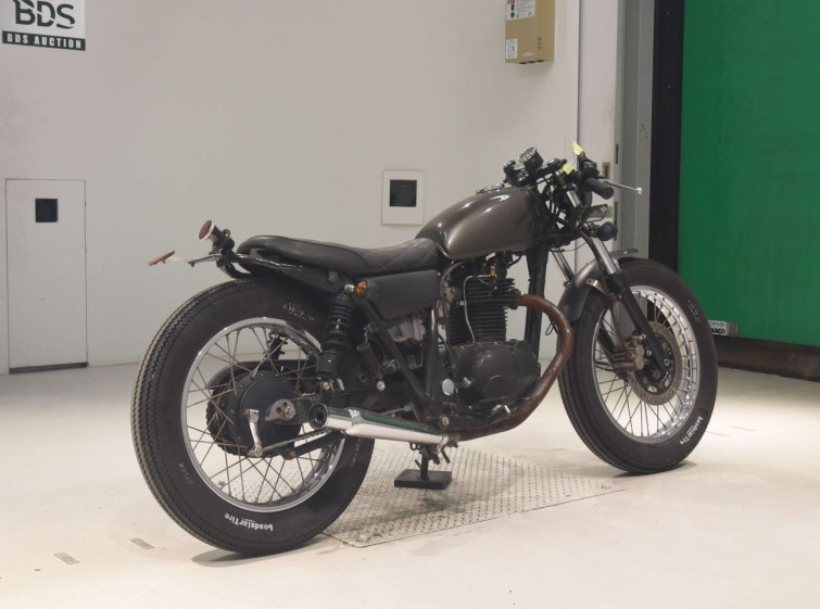 Мотоцикл Kawasaki 250TR з пробігом 2956 km