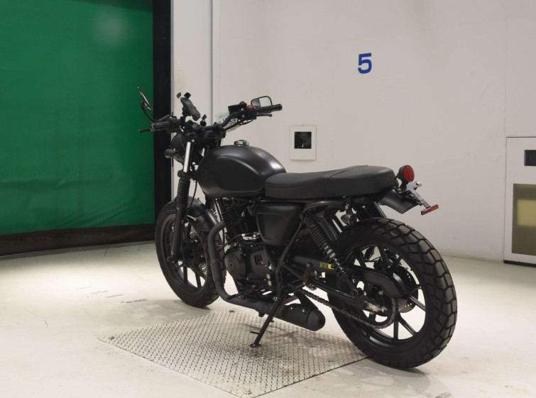 Мотоцикл Suzuki MATTE MOTORCYCLE 250 з пробігом 1177 km