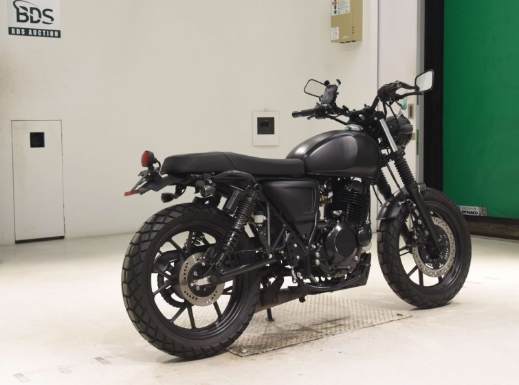 Мотоцикл Suzuki MATTE MOTORCYCLE 250 з пробігом 1177 km