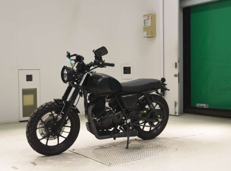 Мотоцикл Suzuki MATTE MOTORCYCLE 250 з пробігом 1177 km