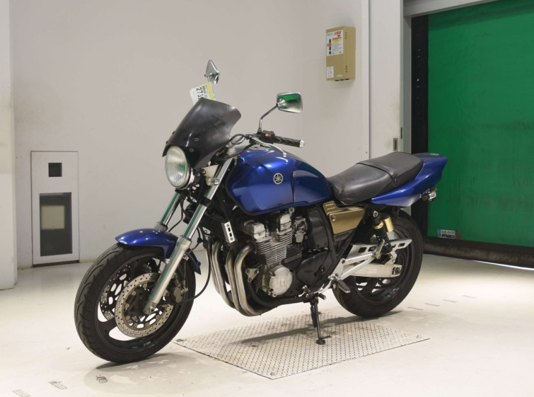 Мотоцикл Yamaha XJR400 с пробегом 24678 km