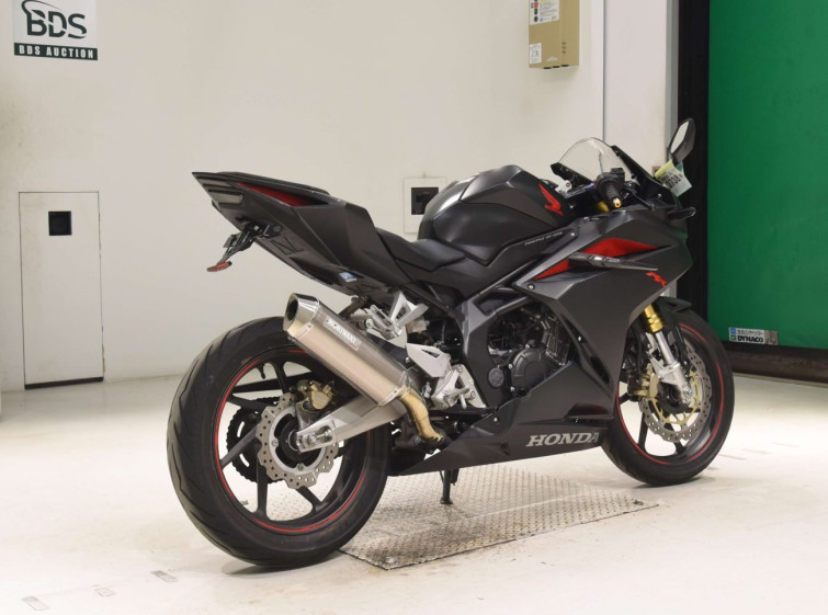 Мотоцикл Honda CBR250RRA з пробігом 7929 km