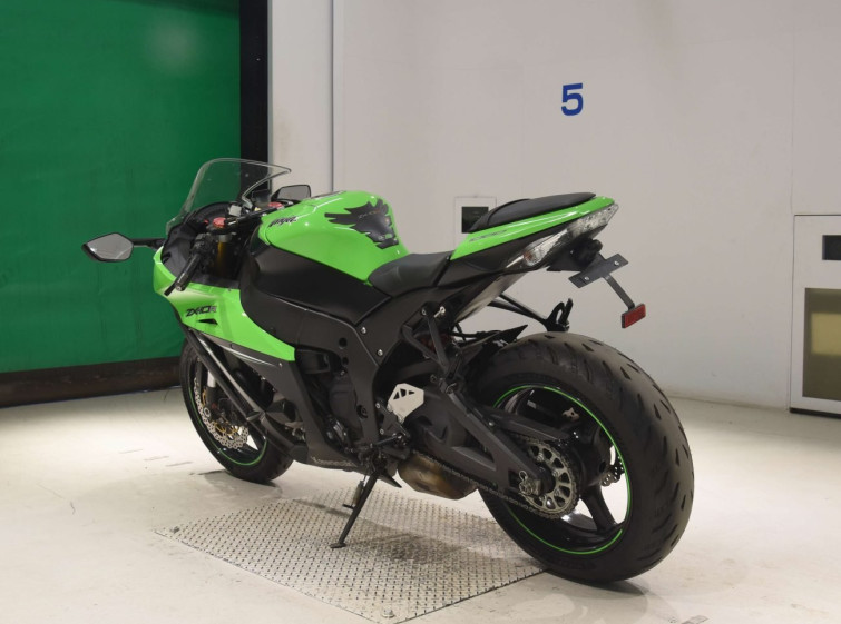 Мотоцикл Kawasaki NINJA ZX-10RA з пробігом 8601 km