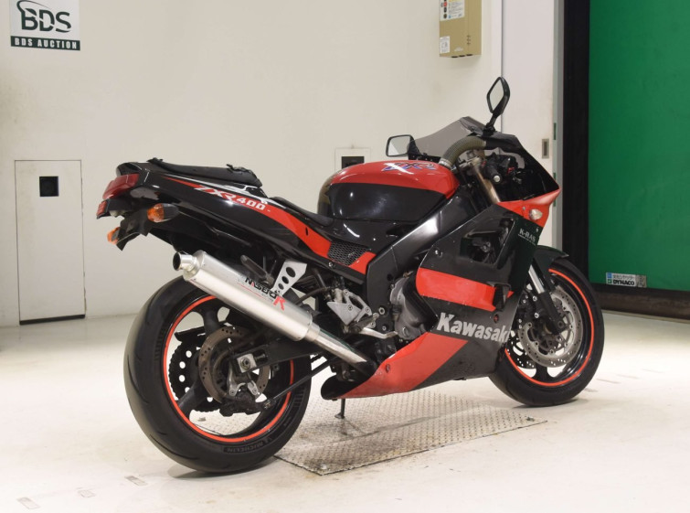 Мотоцикл Kawasaki ZXR400 з пробігом 20626 km