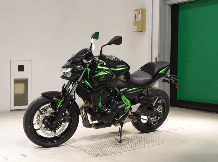 Мотоцикл Kawasaki Z650A з пробігом 1729 km