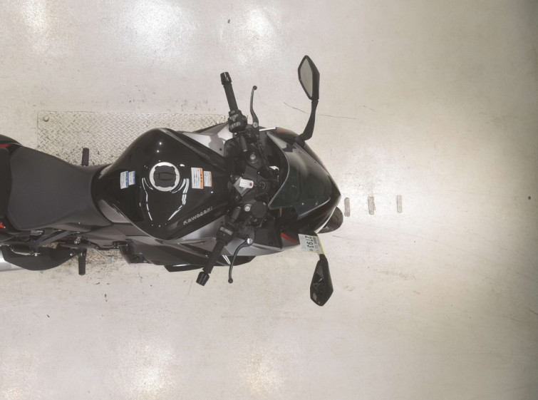 Мотоцикл Kawasaki ninja 1000 sx з пробігом 412 km