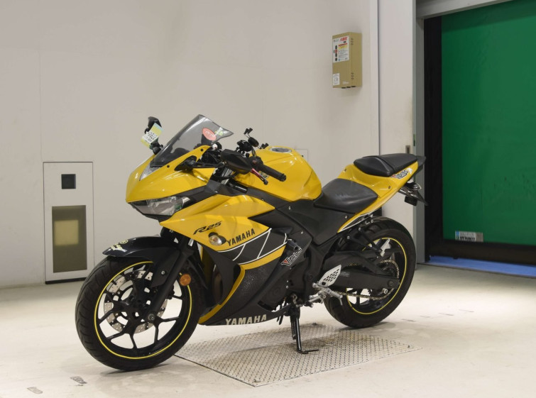Мотоцикл Yamaha YZF-R25 с пробегом 50893 km