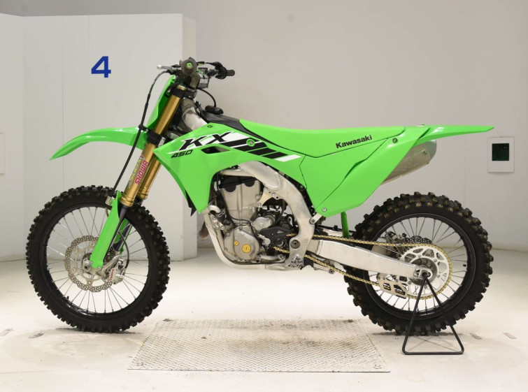 Мотоцикл Kawasaki KX450F
