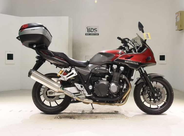 Мотоцикл Honda CB1300SF BOLDOR з пробігом 14659 km