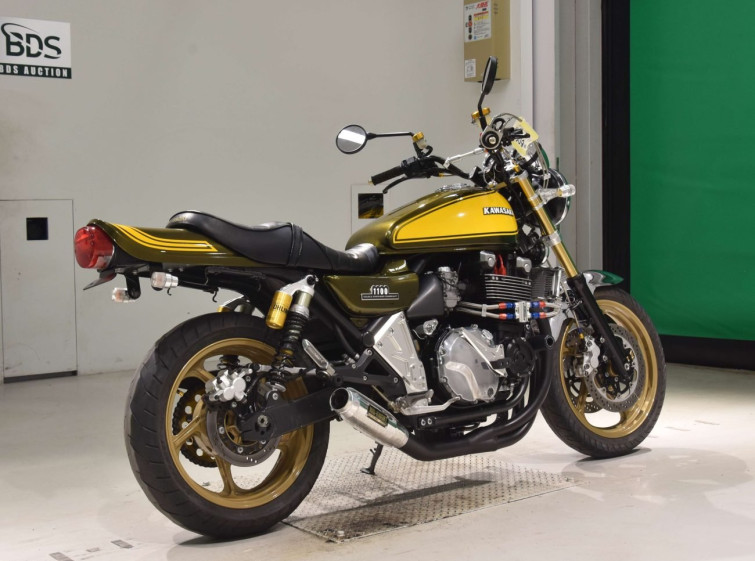 Мотоцикл Kawasaki ZEPHYR1100