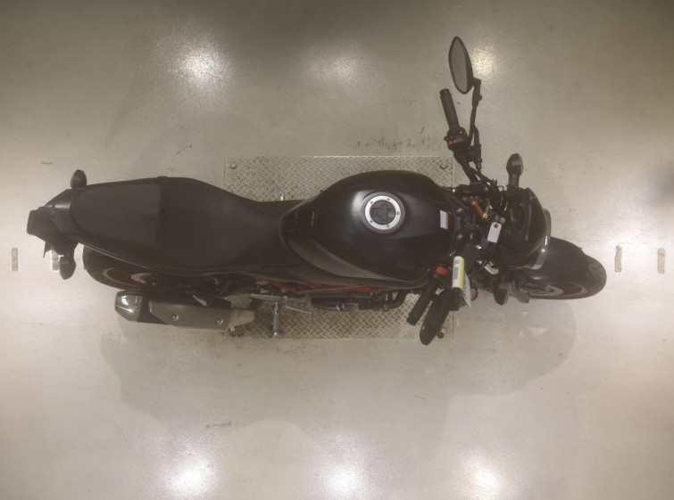 Мотоцикл Suzuki SV650A