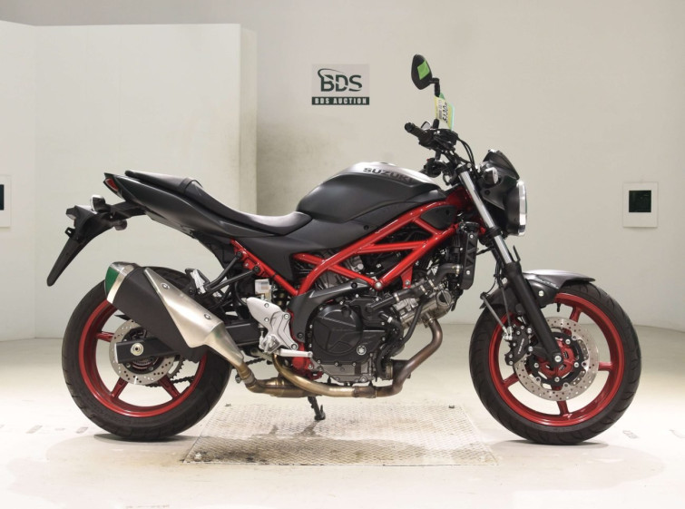 Мотоцикл Suzuki SV650A