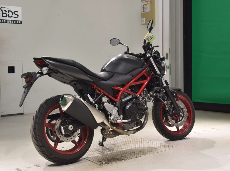 Мотоцикл Suzuki SV650A