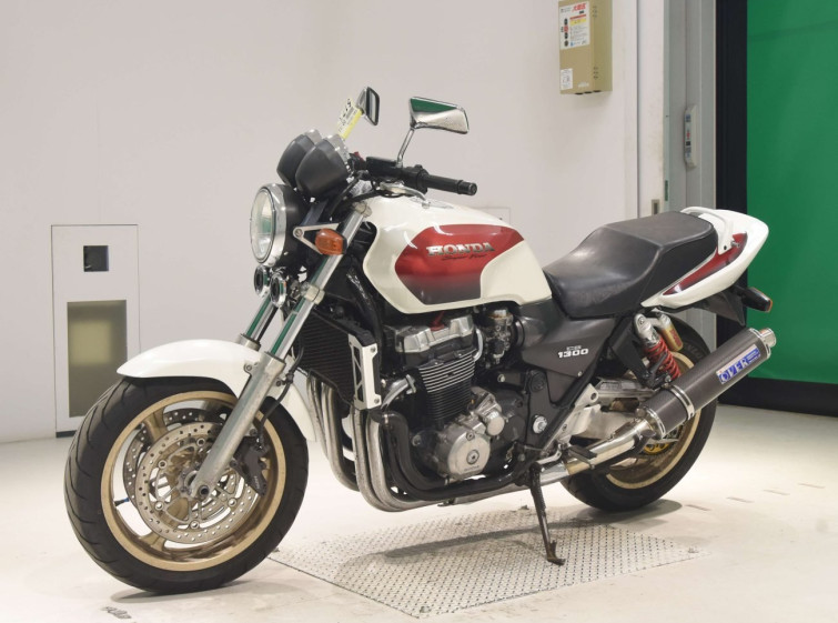 Мотоцикл Honda CB1300SF с пробегом 78182 km