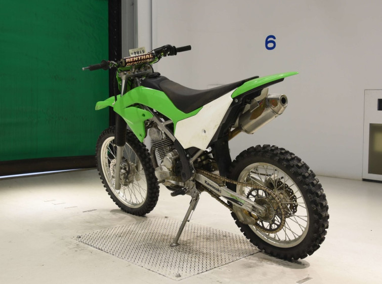 Мотоцикл Kawasaki KLX230R