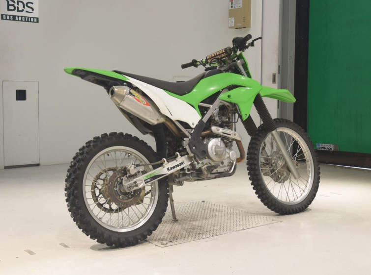 Мотоцикл Kawasaki KLX230R